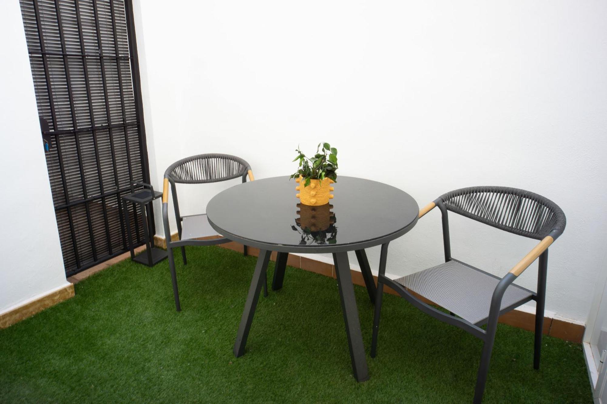 Bubu - Apartamentos En El Centro Málaga Exterior foto