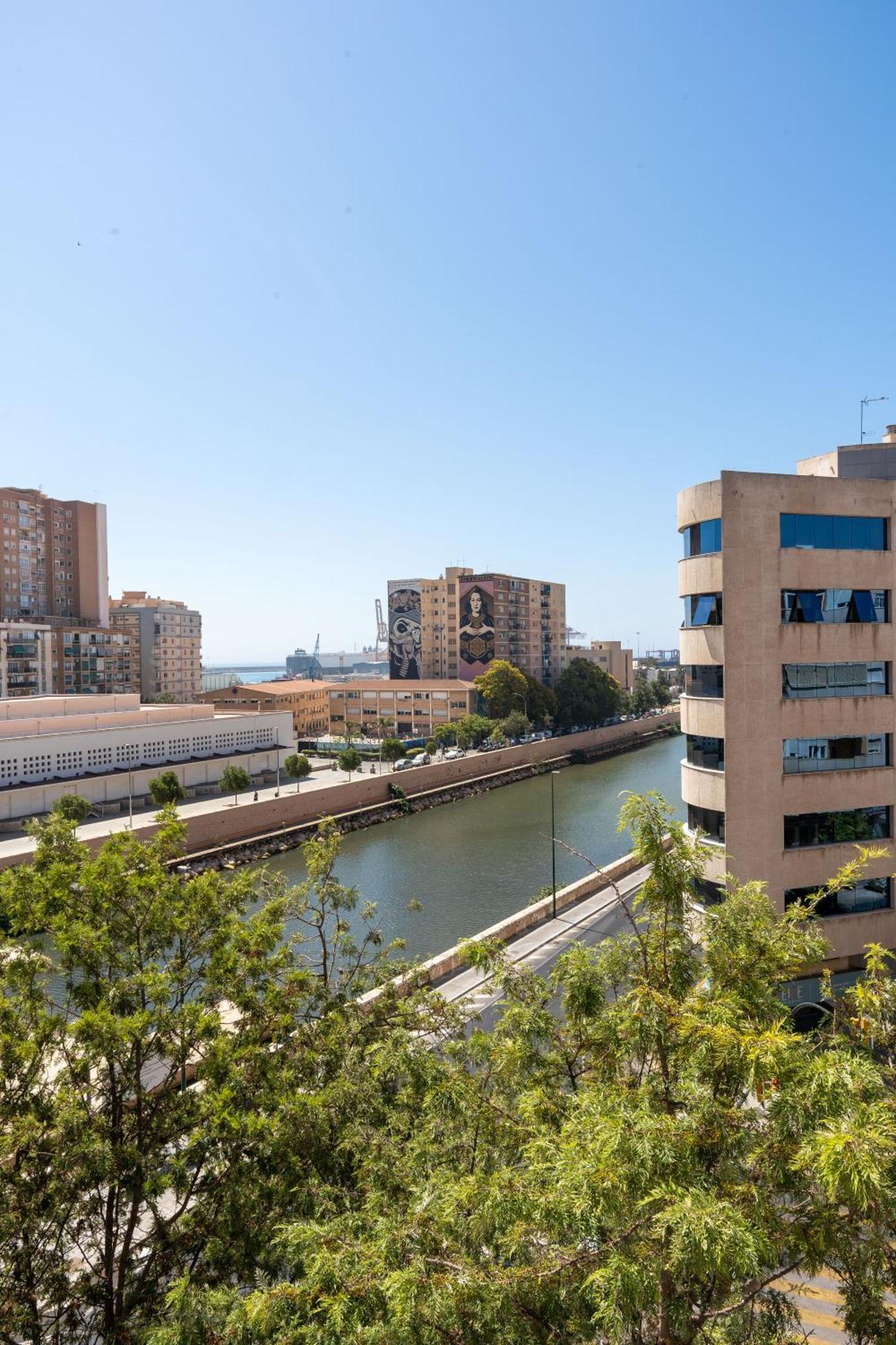 Bubu - Apartamentos En El Centro Málaga Exterior foto