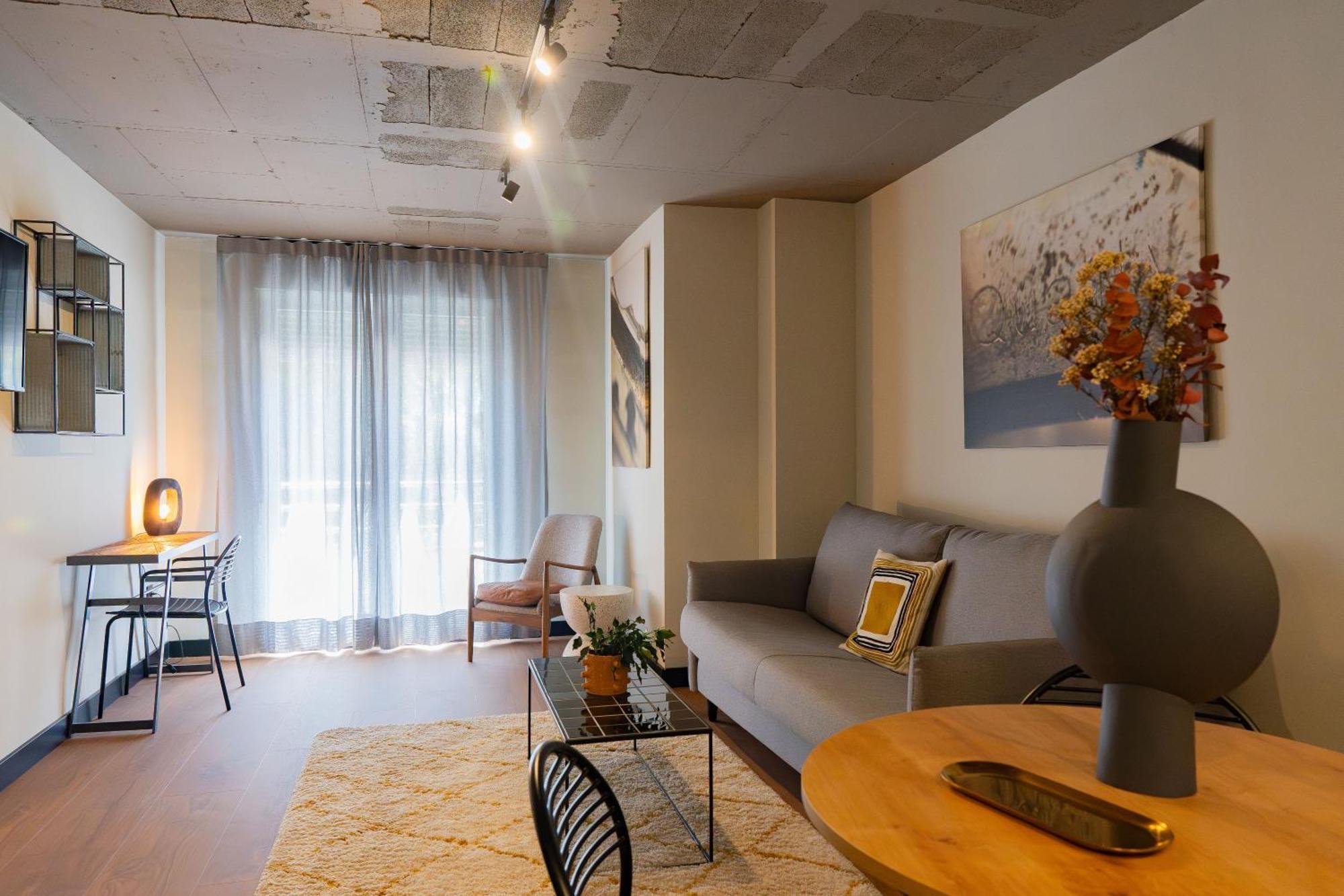 Bubu - Apartamentos En El Centro Málaga Exterior foto